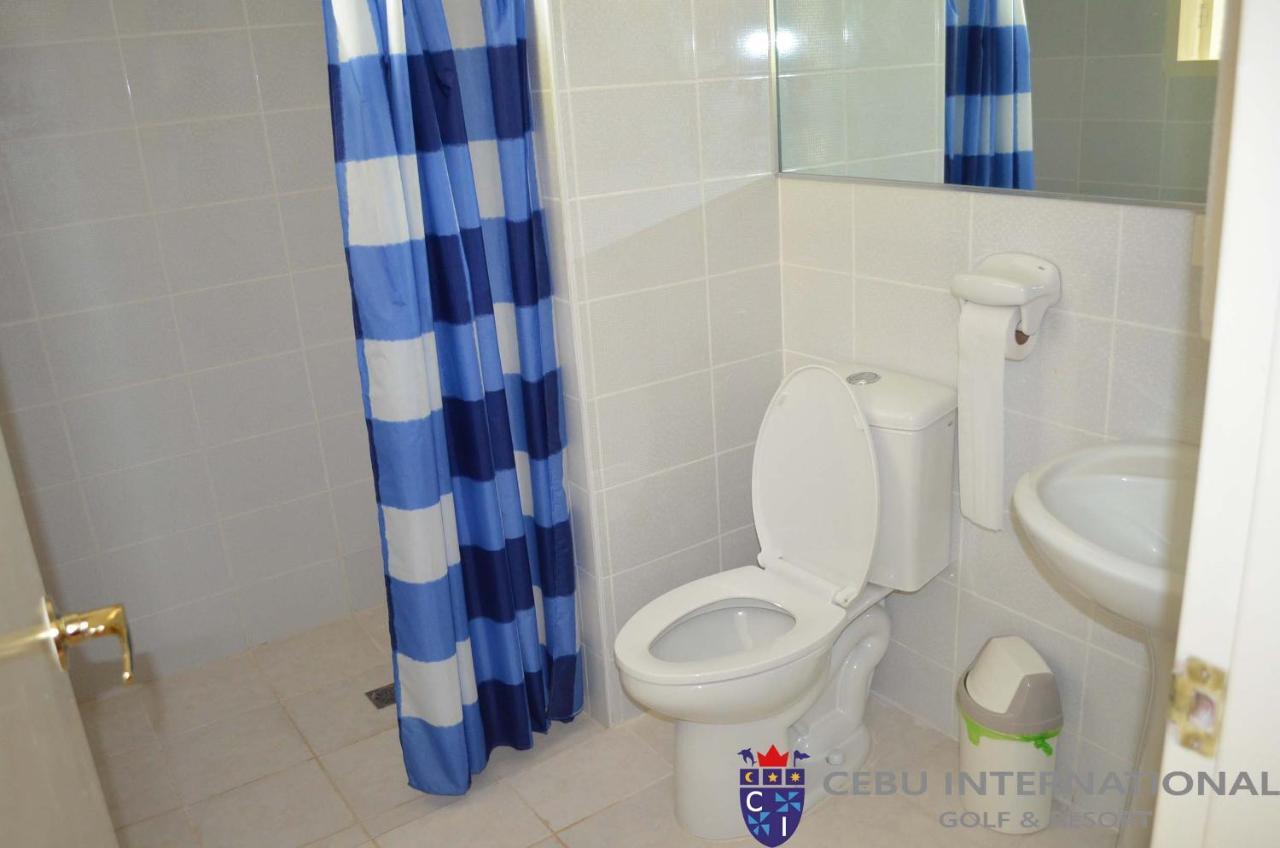 Cebu International Golf And Resort 巴迪安 外观 照片