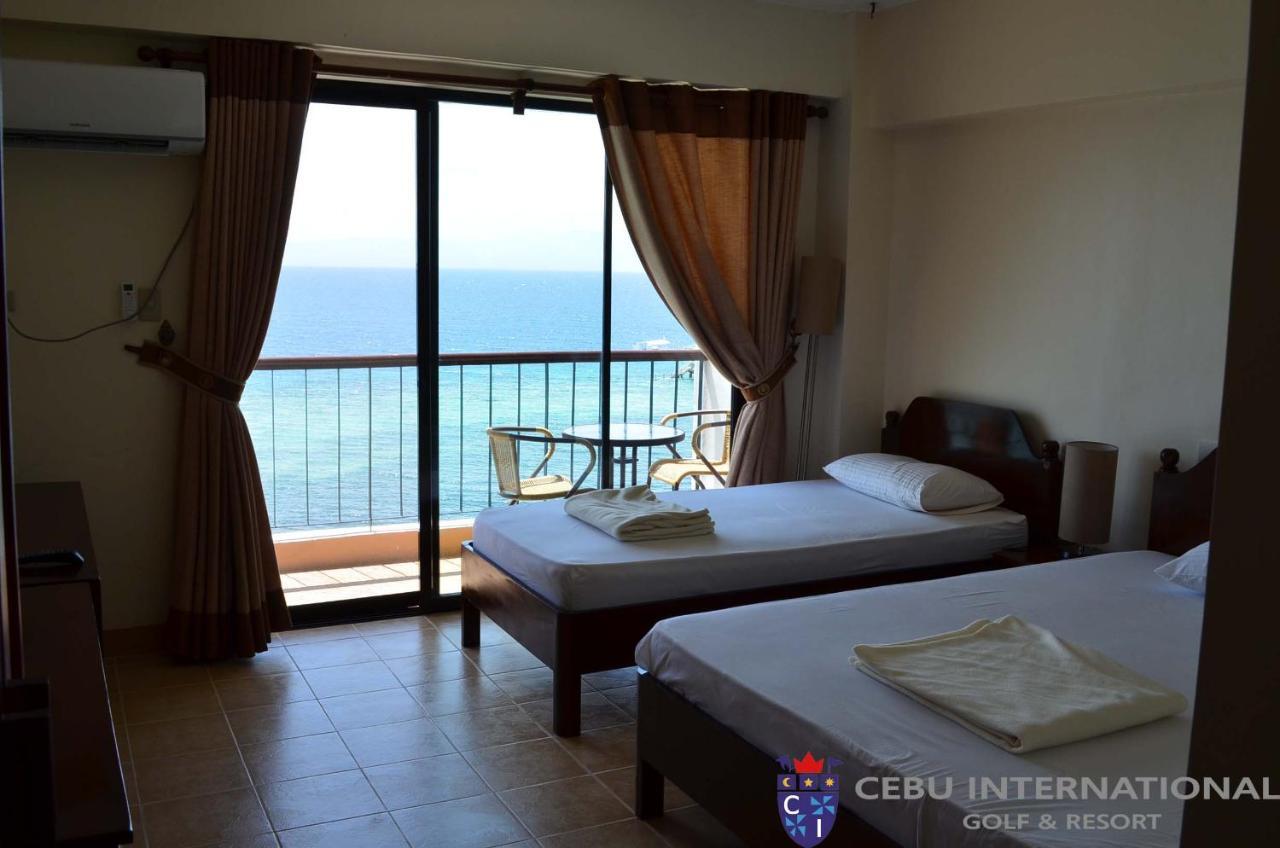 Cebu International Golf And Resort 巴迪安 外观 照片